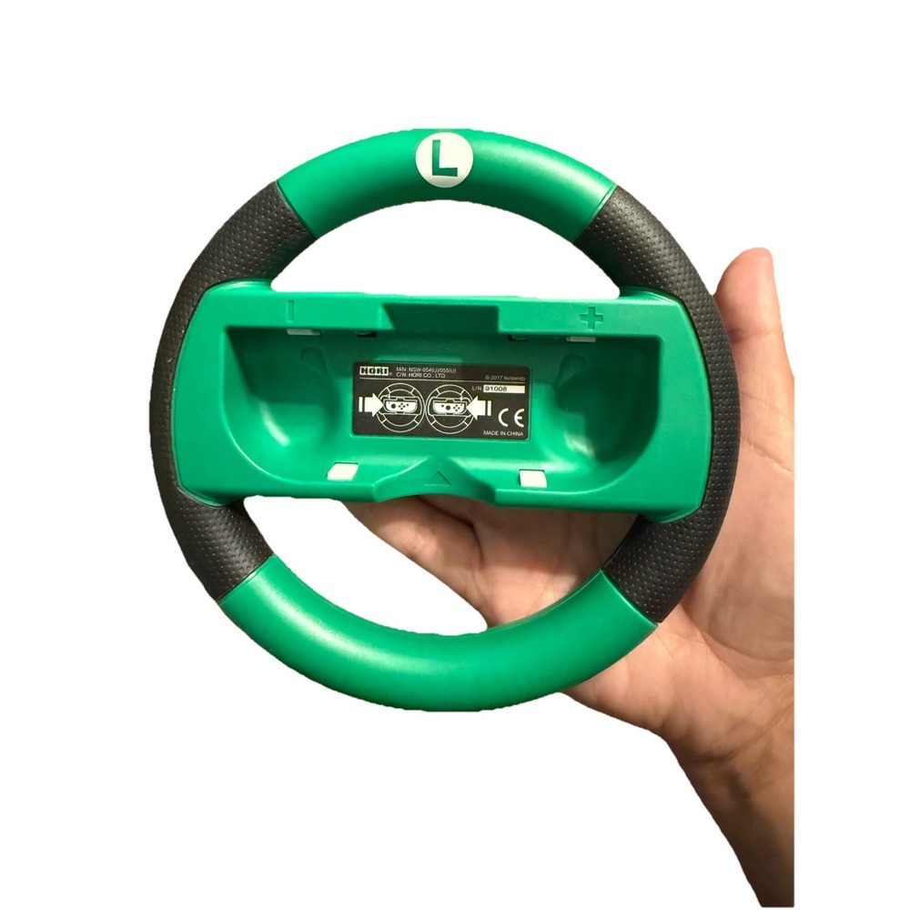 HORI Mario Kart Deluxe Steering‎ Wheel for Nintendo Switch Luigi Version